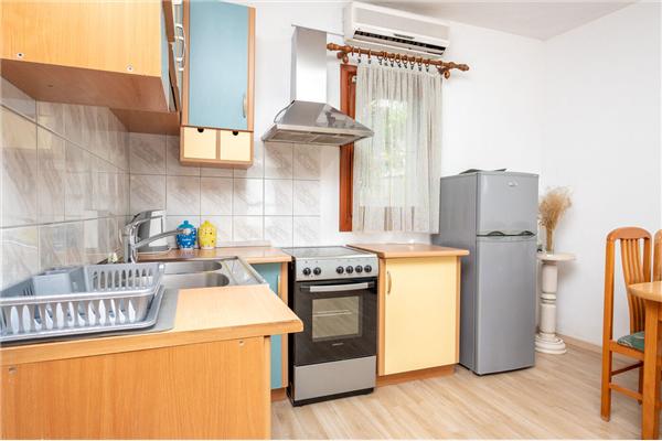 Apartment A4, for 4 persons