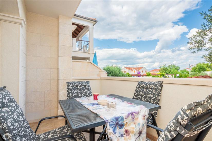 Apartment A4, for 4 persons