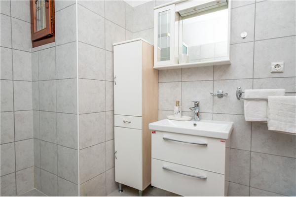 Apartment A4, for 4 persons