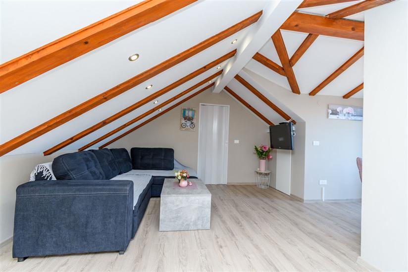 Apartment A1, for 3 persons