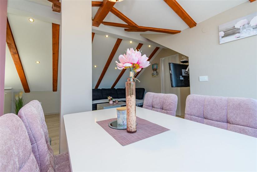Apartment A1, for 3 persons