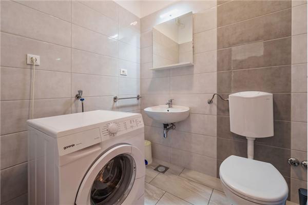 Apartment A1, for 8 persons