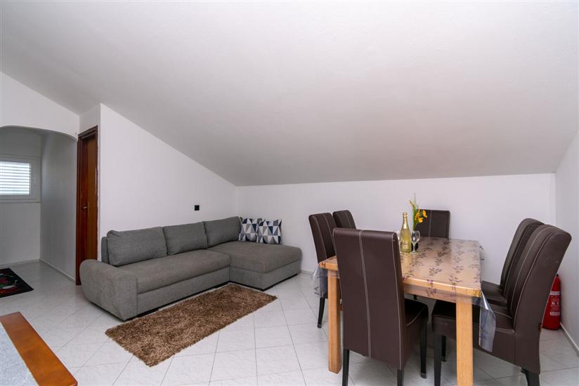 Apartment A3, for 6 persons