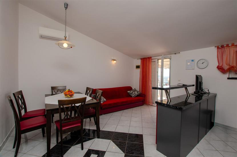 Apartment A2, for 4 persons