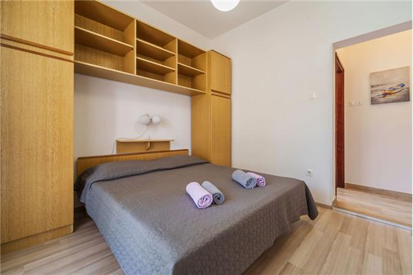 Apartment A1, for 8 persons