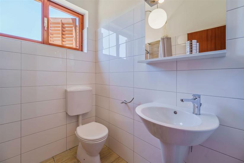 Apartment A1, for 8 persons