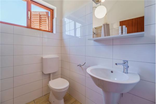 Apartment A1, for 8 persons