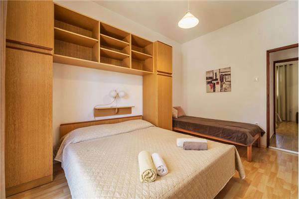 Apartment A1, for 8 persons