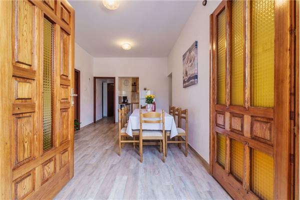 Apartment A1, for 8 persons