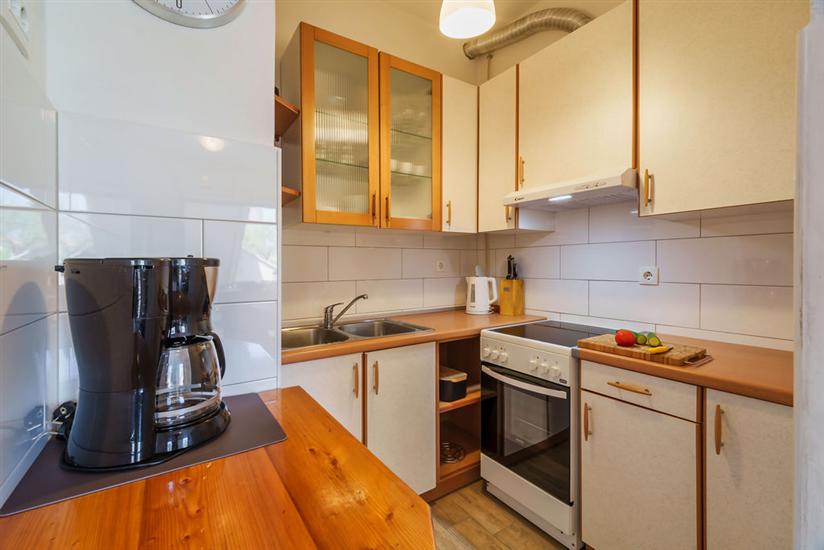 Apartment A1, for 8 persons