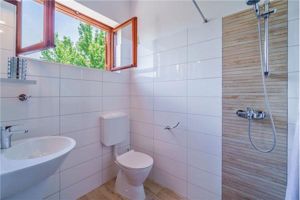 Apartment A1, for 8 persons