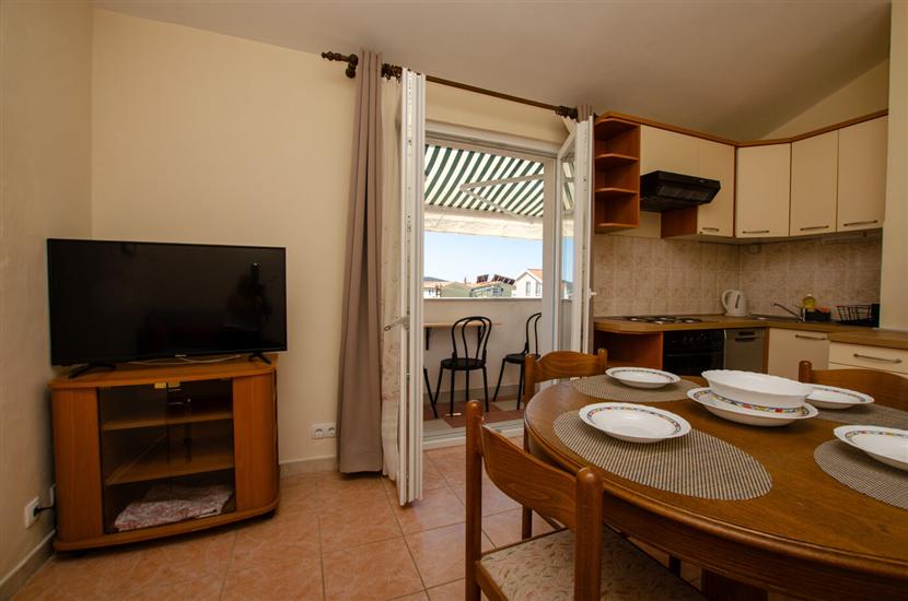 Apartment A2, for 4 persons