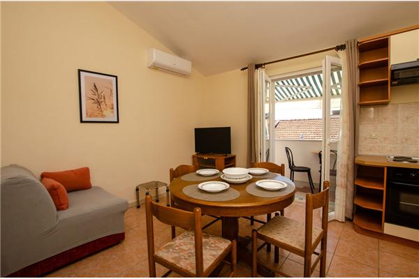 Apartment A2, for 4 persons