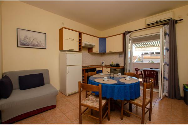 Apartment A1, for 4 persons