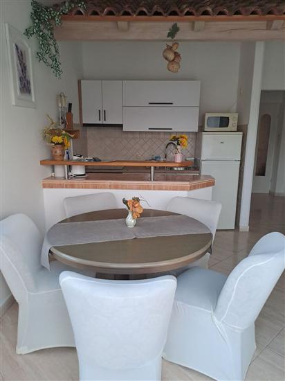 Apartment A4, for 5 persons