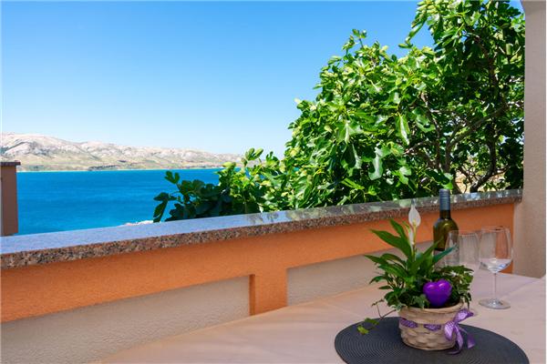 Apartment A2, for 4 persons