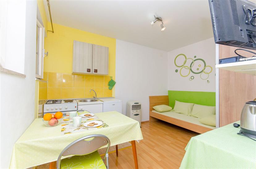 Apartment A1, for 2 persons