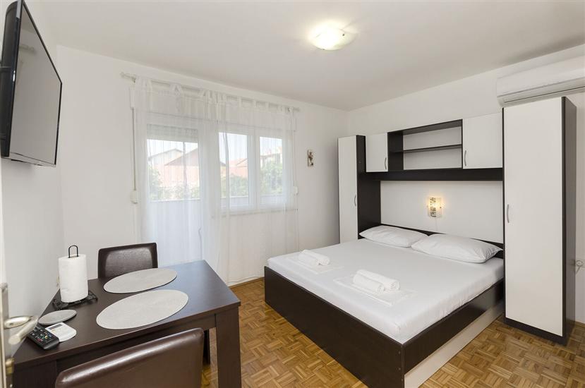 Apartment A1, for 2 persons