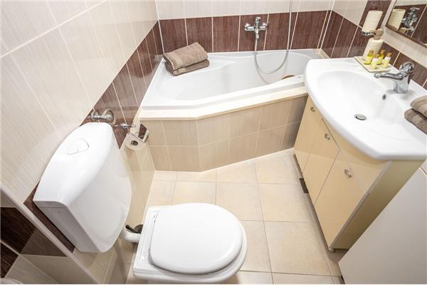 Apartment A2, for 5 persons