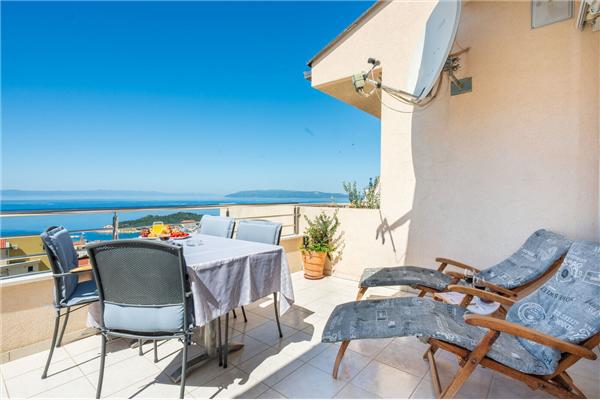 Apartment A2, for 5 persons