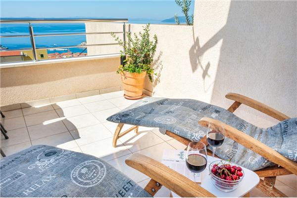 Apartment A2, for 5 persons