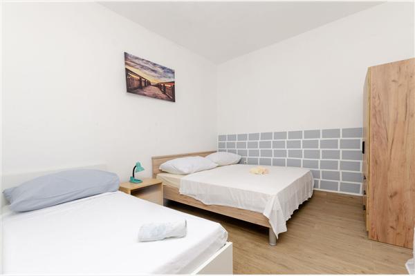 Apartment A4, for 3 persons