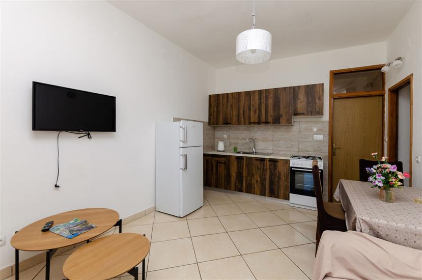 Apartment A4, for 3 persons