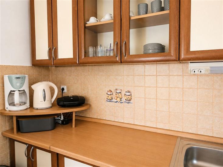 Apartment A1, for 5 persons