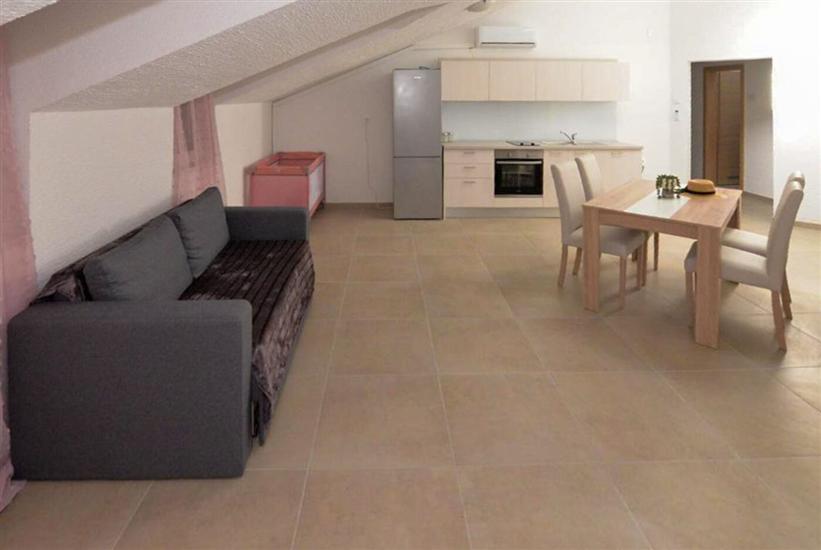 Apartment A1, for 4 persons