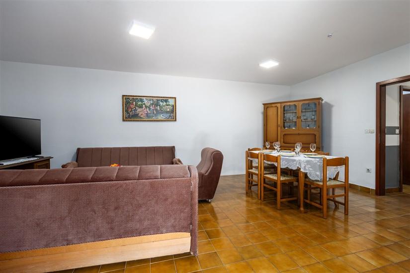 House K1, for 8 persons