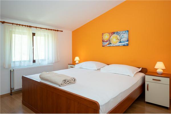 Apartment A2, for 4 persons