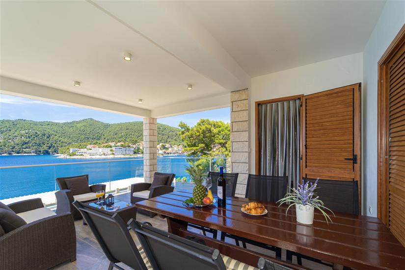 Apartment A1, for 6 persons