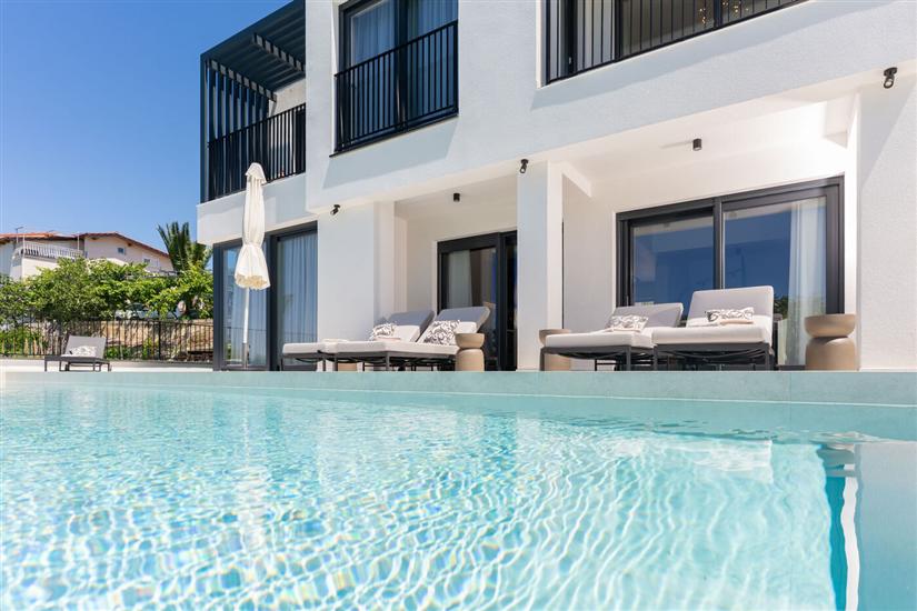 Villa Loparia