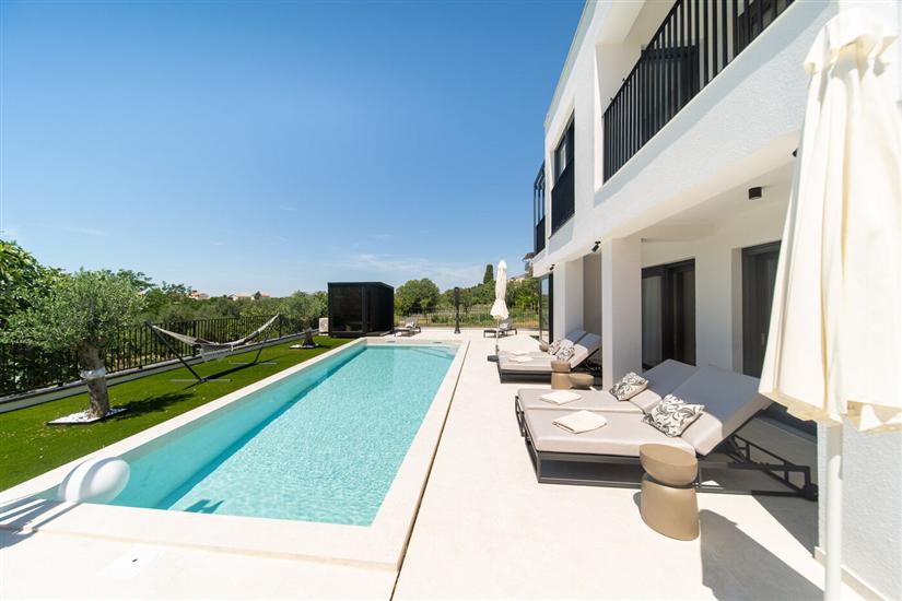 Villa Loparia