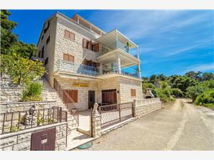 Apartments Marija , Stone house, Size 90.00 m2, Airline distance to the sea 50 m