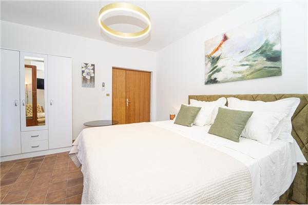 Apartment A1, for 6 persons