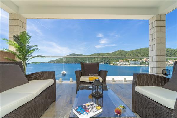 Apartment A1, for 6 persons