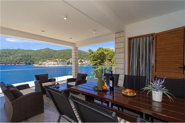 Apartment A1, for 6 persons