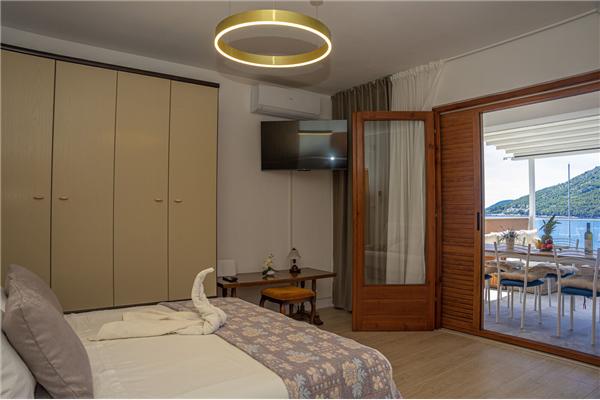 Apartment A2, for 6 persons