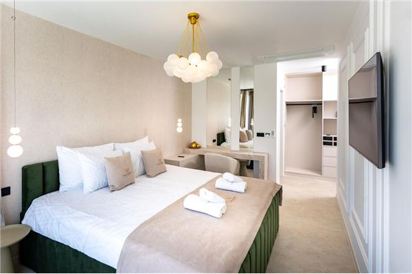 House K1, for 8 persons