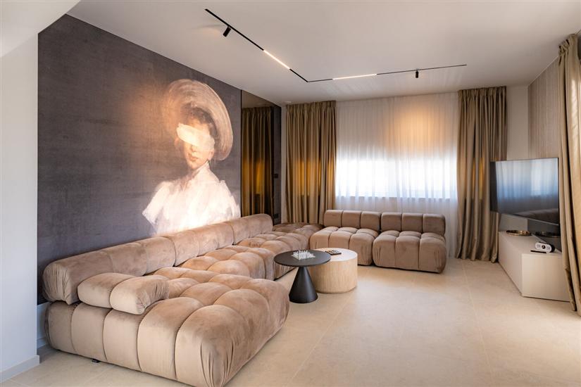 House K1, for 8 persons
