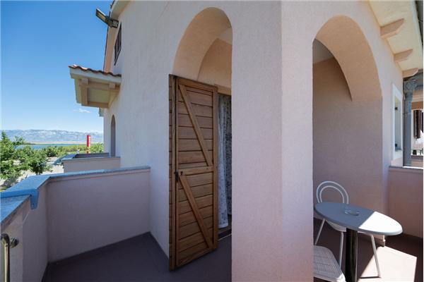 Apartment A2, for 5 persons