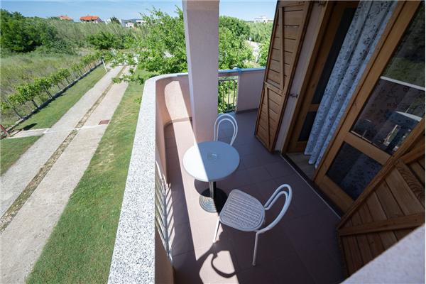 Apartment A2, for 5 persons