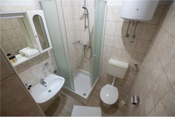 Apartment A2, for 5 persons