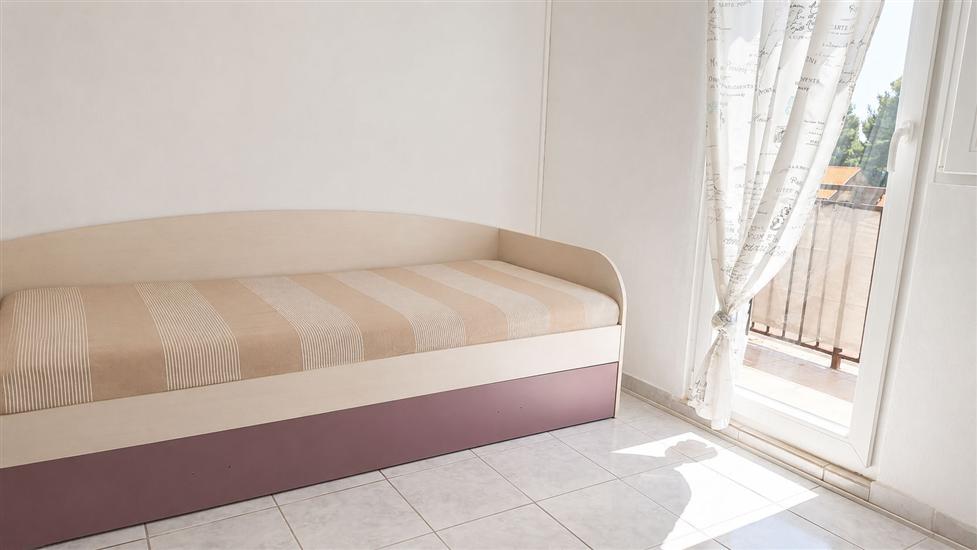 Apartment A2, for 3 persons