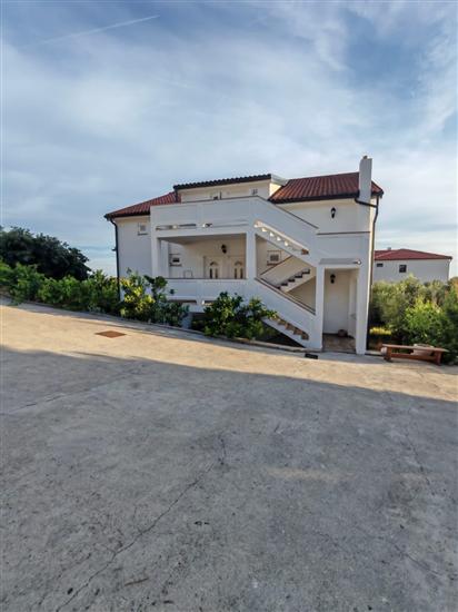 Apartments Nada