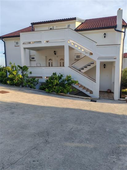 Apartments Nada