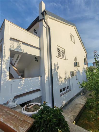 Apartments Nada