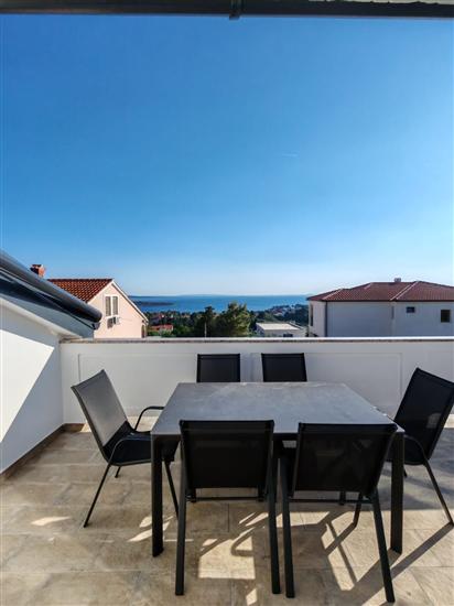 Apartment A3, for 6 persons