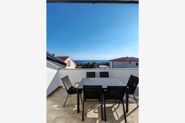 Apartment A3, for 6 persons